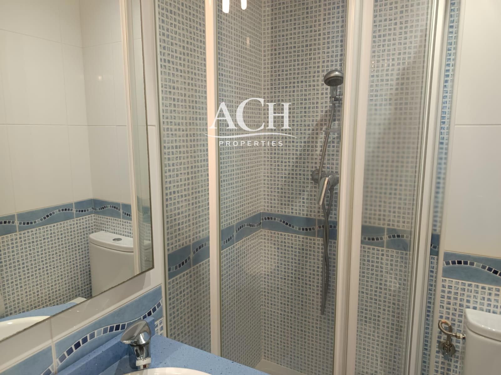 Piso de 90 m² en Sopela