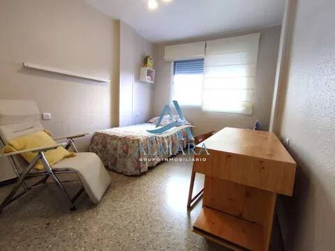 Piso de 110 m² en Águilas
