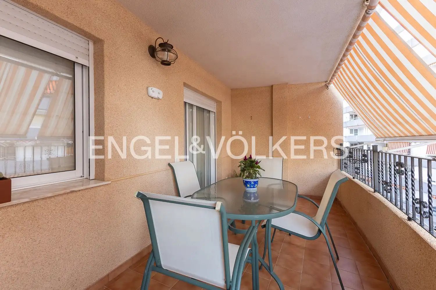 Flat 90 m² in Canet d'en Berenguer