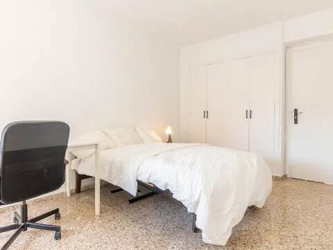Habitación 150 m², Elda