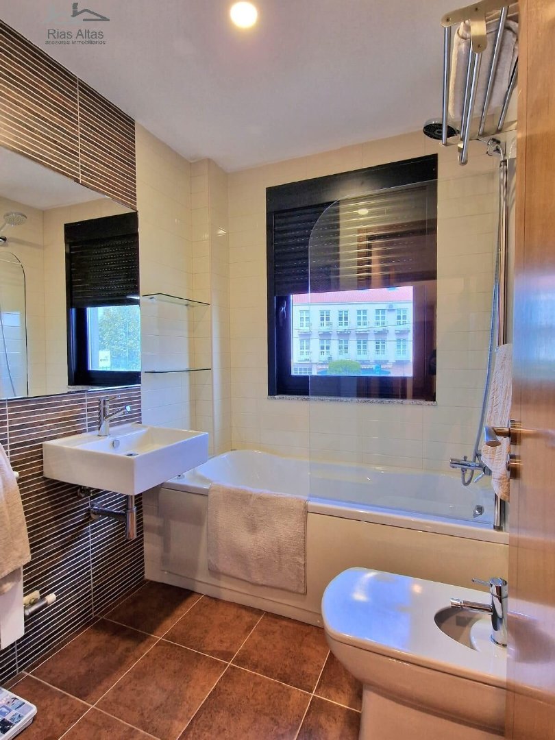 Flat 68 m² in Oleiros