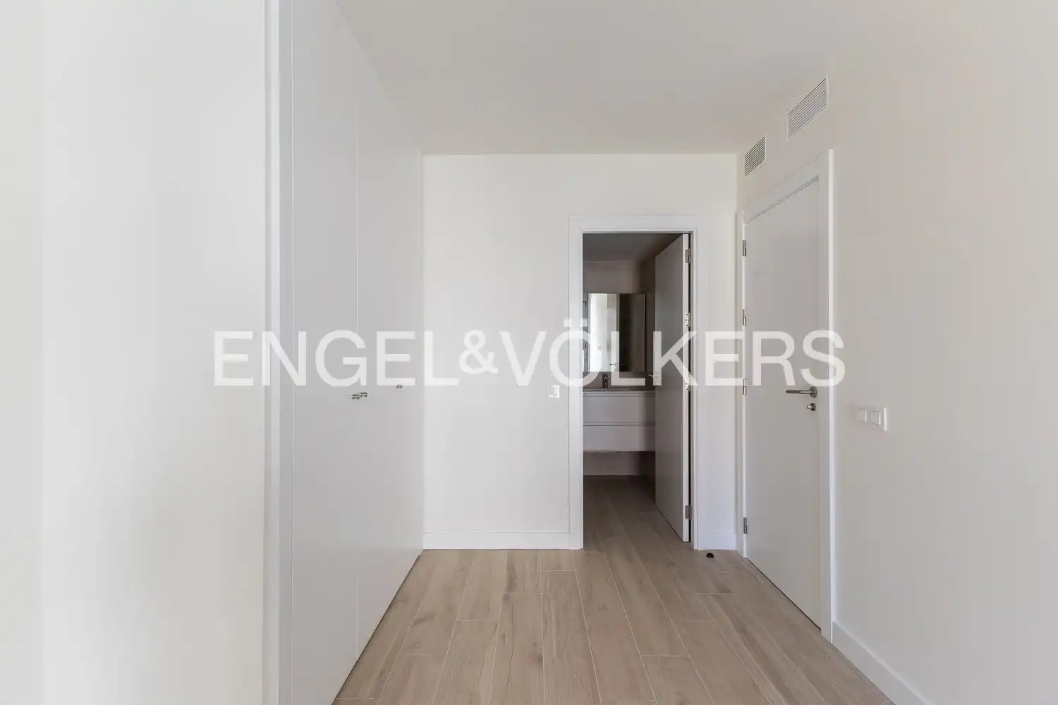 Appartamento 111 m² a Valencia