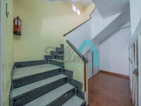 Piso de 90 m² en Oviedo