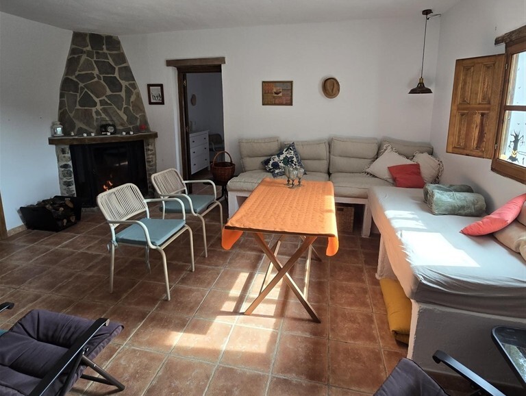 Квартира 225 м² в Jubrique