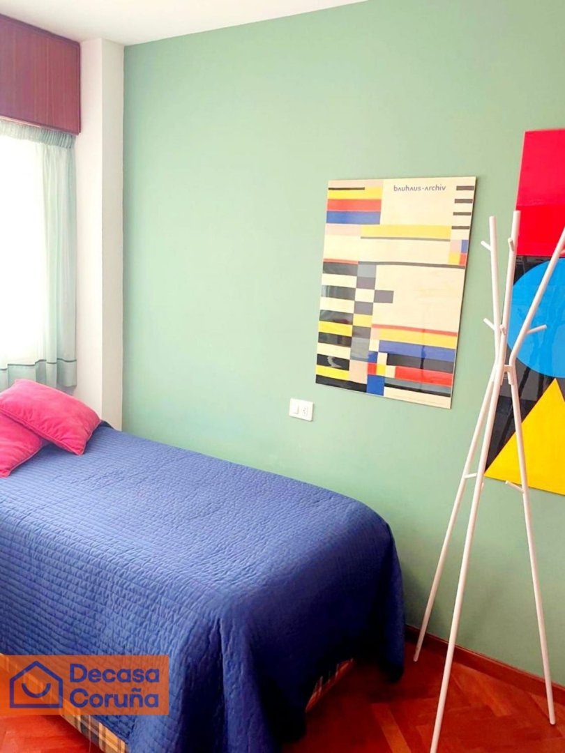 Piso de 90 m² en Oleiros
