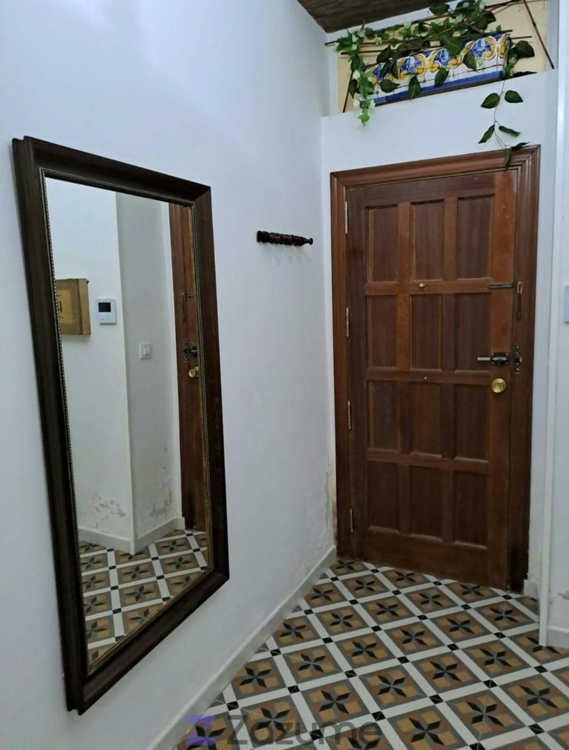 Piso de 90 m² en Linares