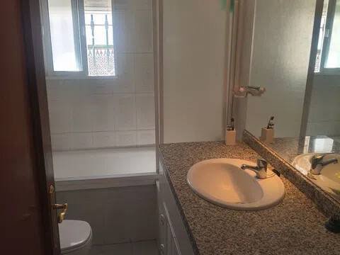 Habitación 250 m², Mairena del Aljarafe