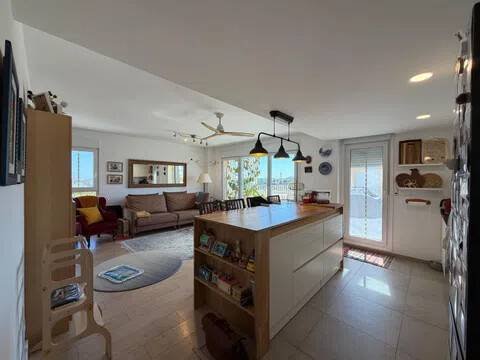 Apartamento 111 m² em Camas