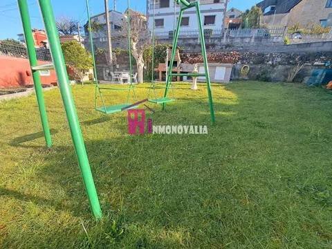Casa de 270 m² en Moaña