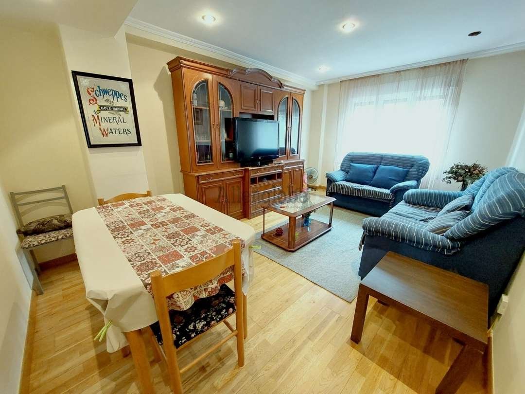 Piso de 108 m² en Oviedo