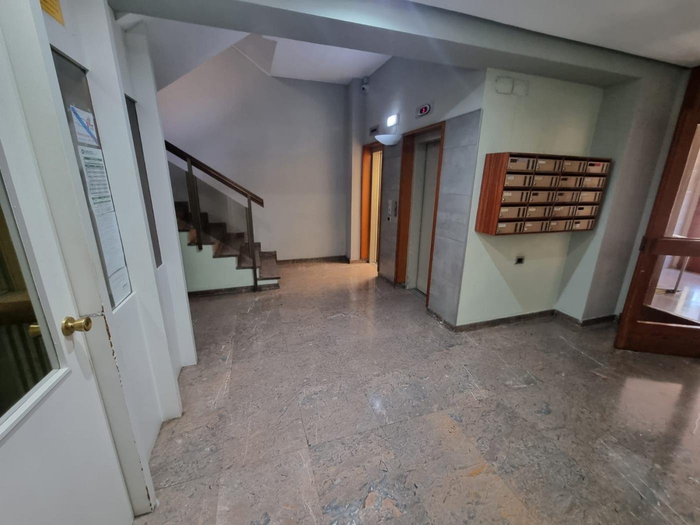 Piso de 88 m² en Zaragoza