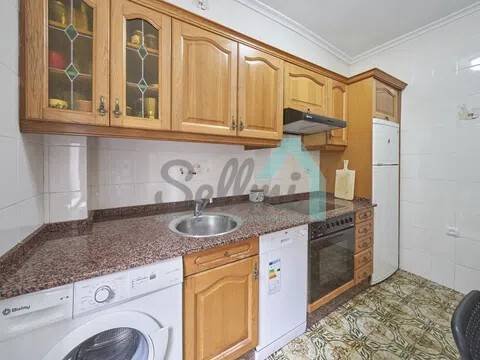 Piso de 80 m² en Oviedo