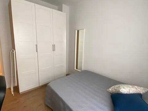 Кімната в оренду, Madrid