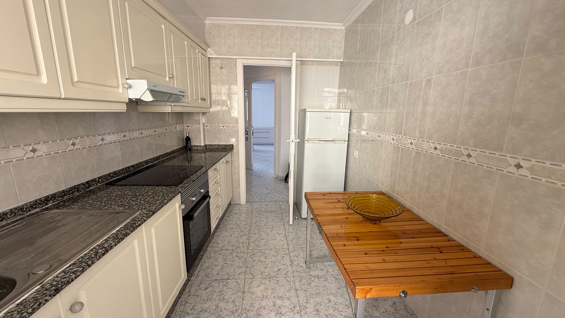 Piso de 80 m² en Sax