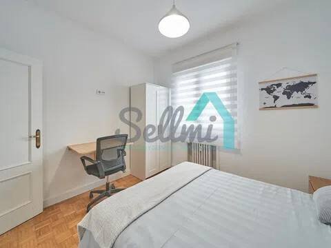 Piso de 106 m² en Oviedo