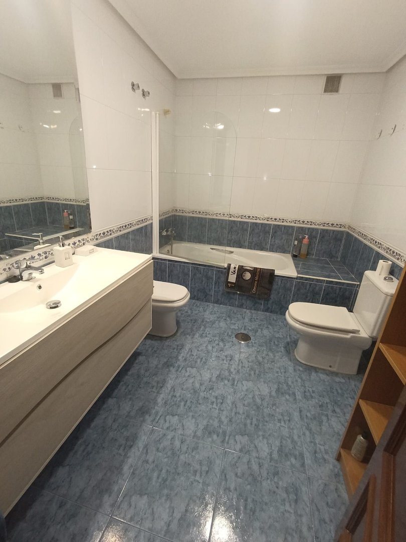 Piso de 115 m² en Linares