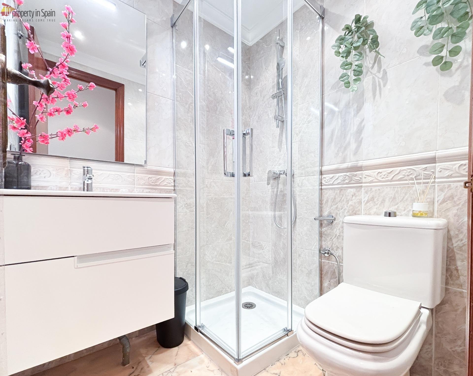 Habitación 96 m², Alicante