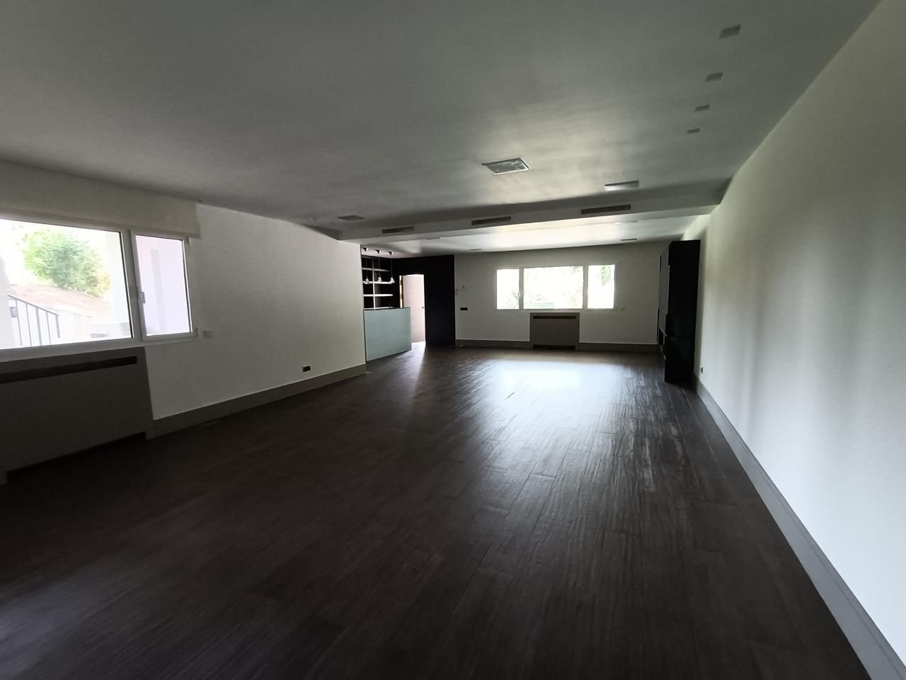 Casa de 1913 m² a Alcobendas
