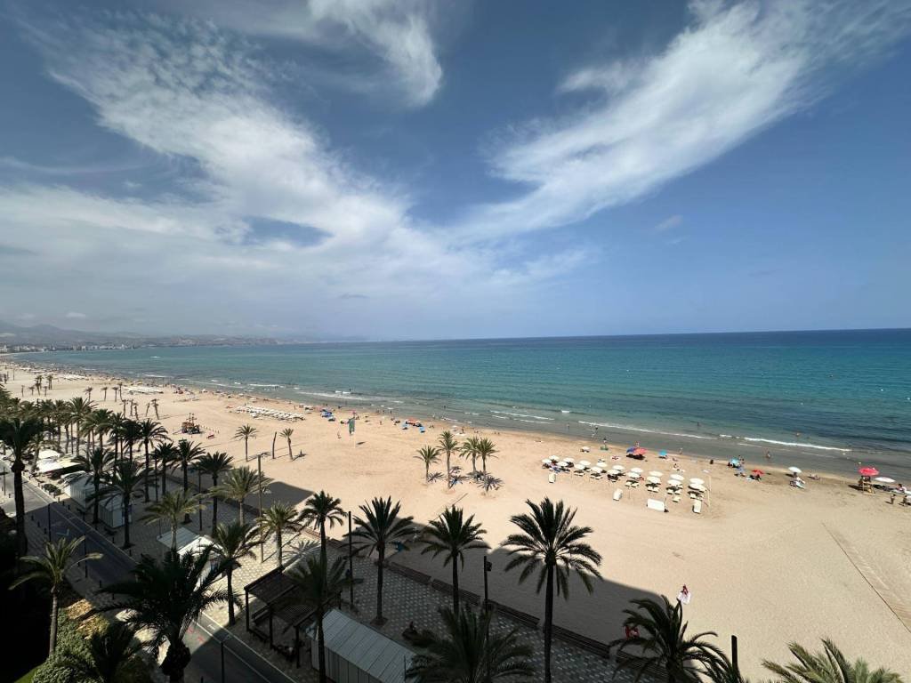Piso de 130 m² en Alicante