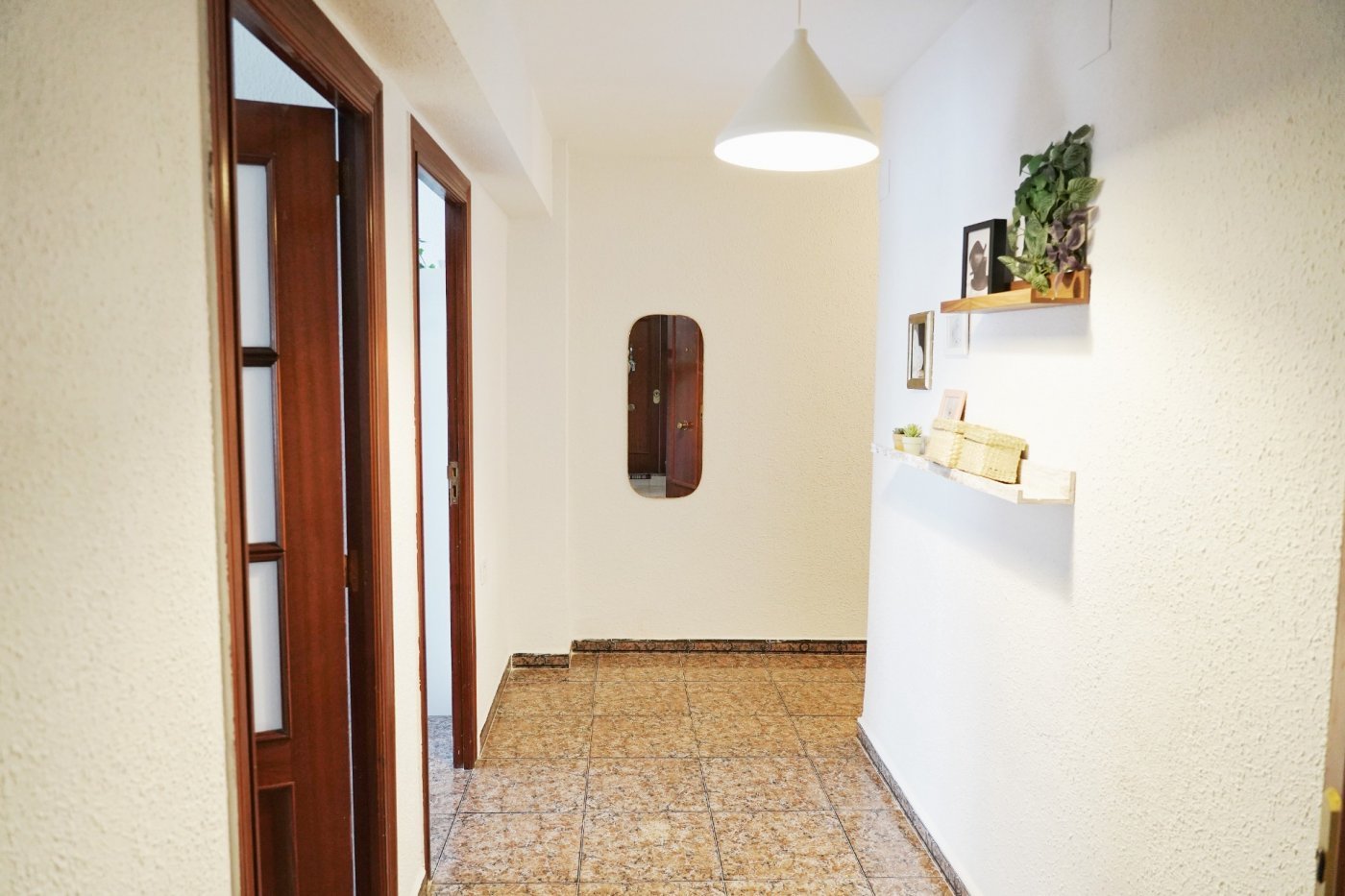 Zimmer 77 m², Valencia