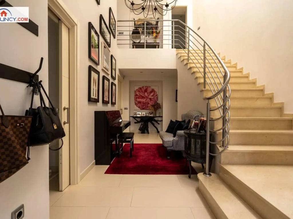 Casa de 372 m² en Dos Hermanas