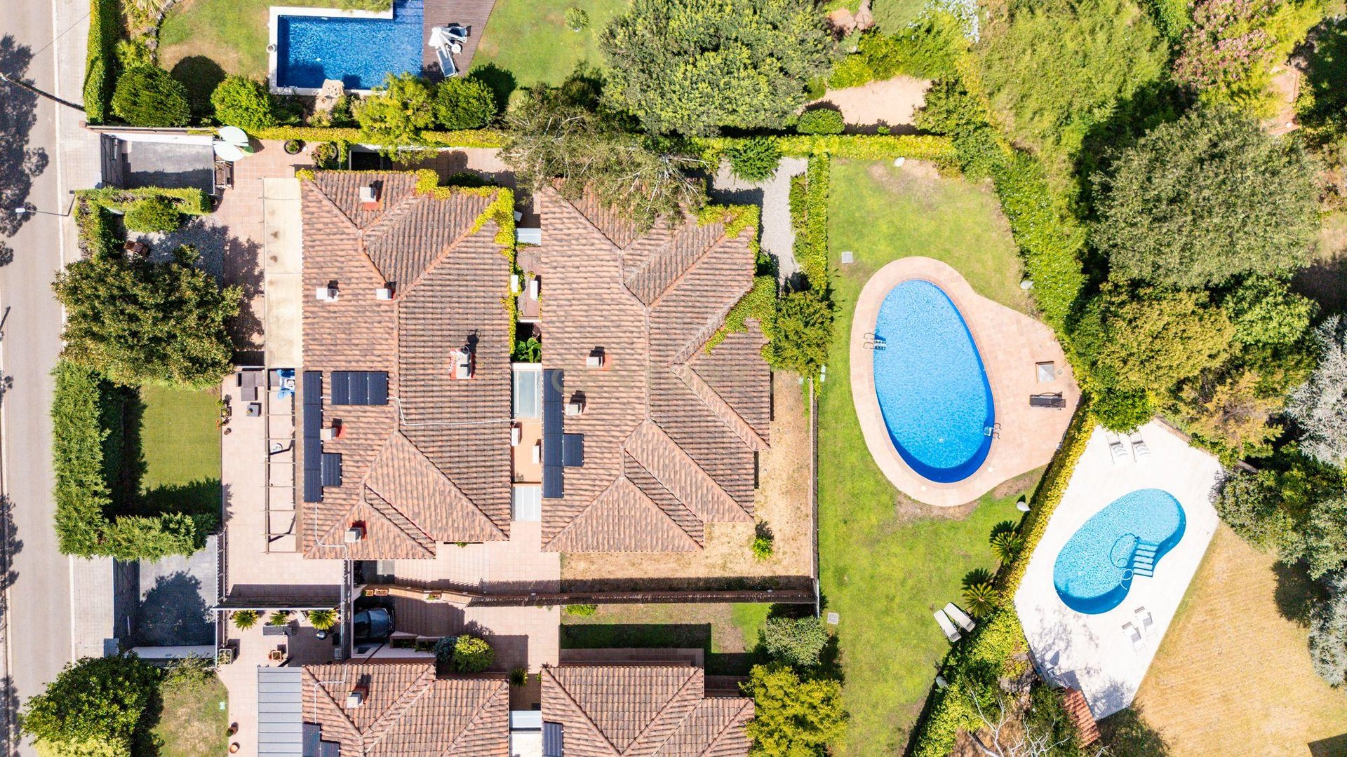 Casa de 239 m² a Sant Cugat del Vallès
