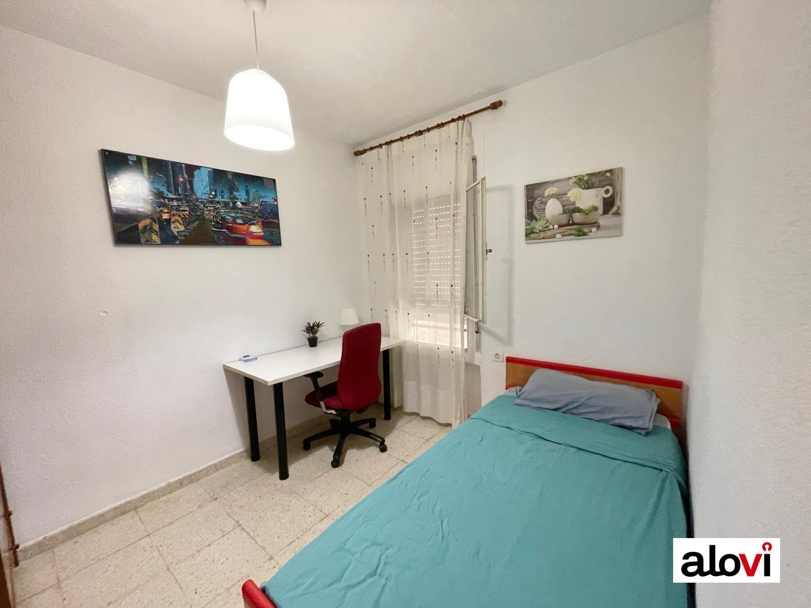 Habitación 74 m², Granada