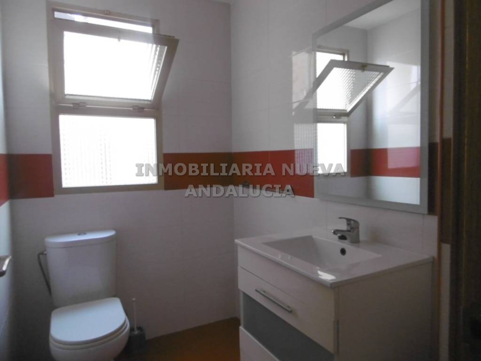 Piso de 115 m² en Almería