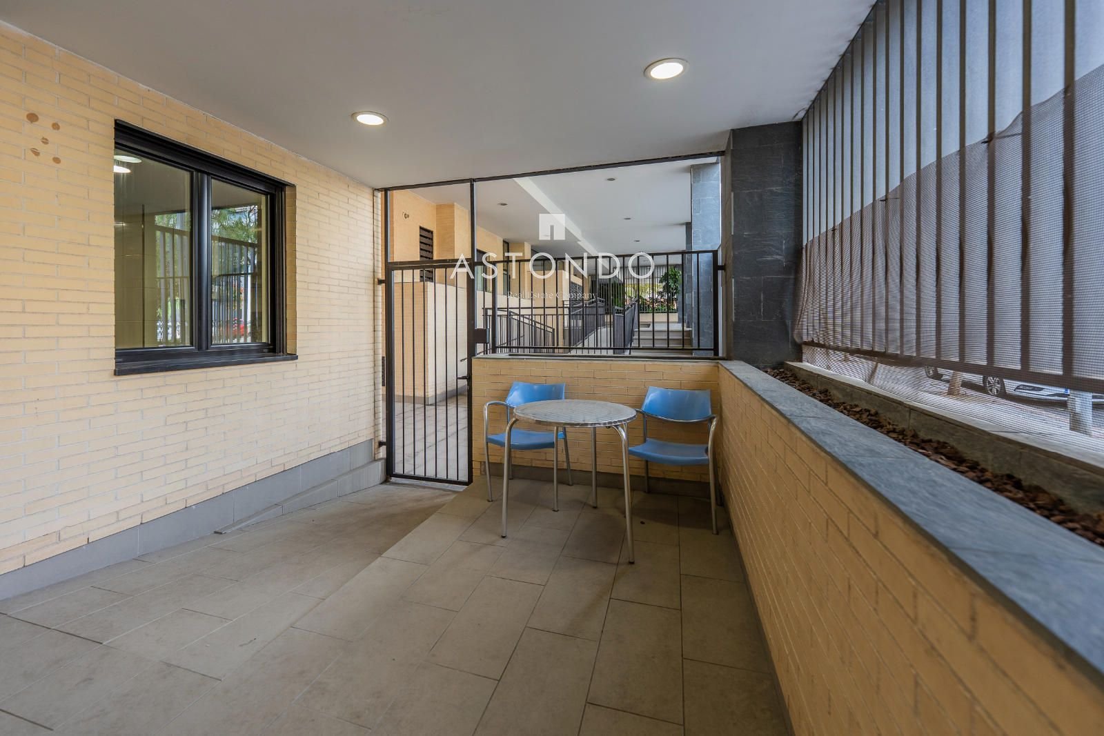 Wohnung 115 m² in Población de Arroyo
