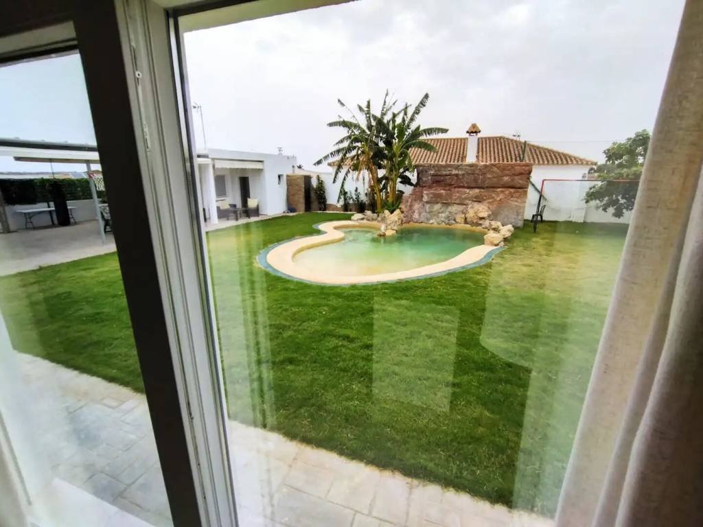 Будинок 160 м² у Chiclana de la Frontera