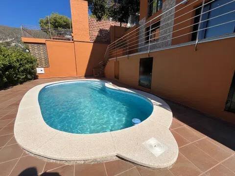 Casa de 234 m² a Castelldefels