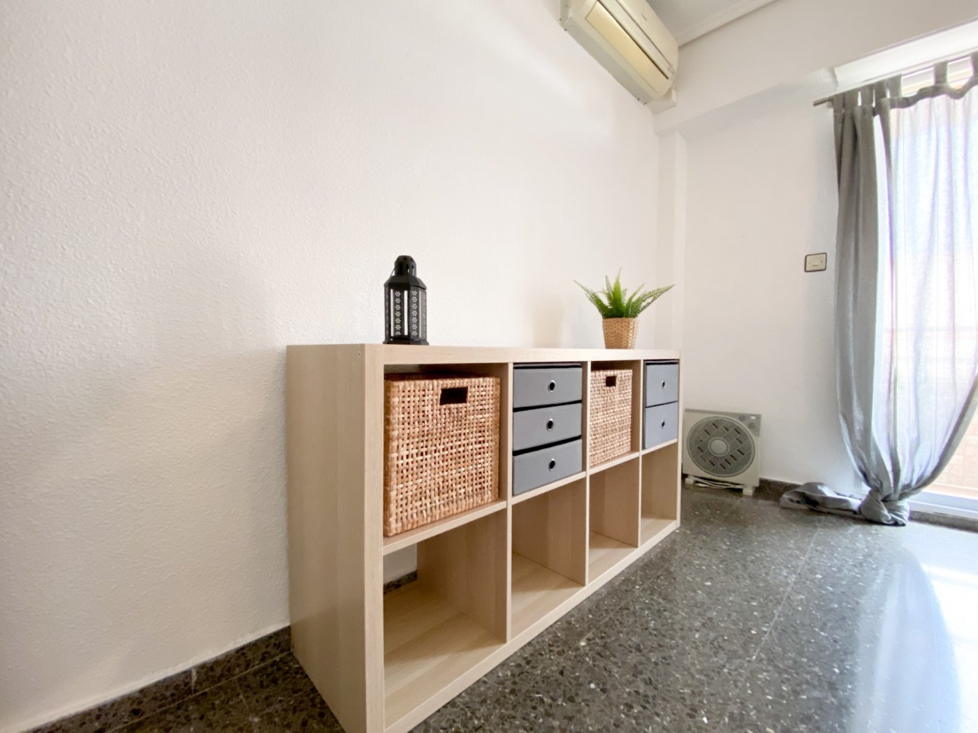 Chambre à louer, Valence