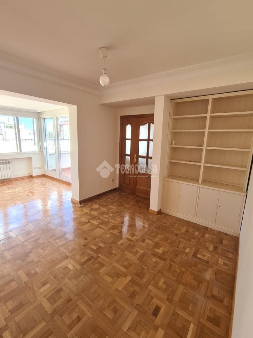Wohnung 114 m² in Madrid