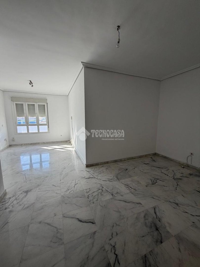 Piso de 91 m² en Sevilla