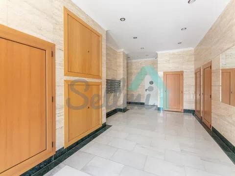 Piso de 112 m² en Oviedo
