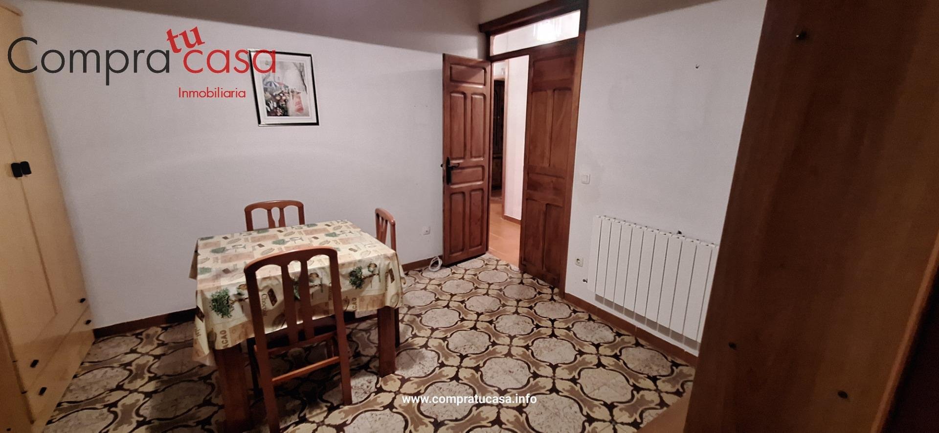 Casa de 561 m² a Espirdo
