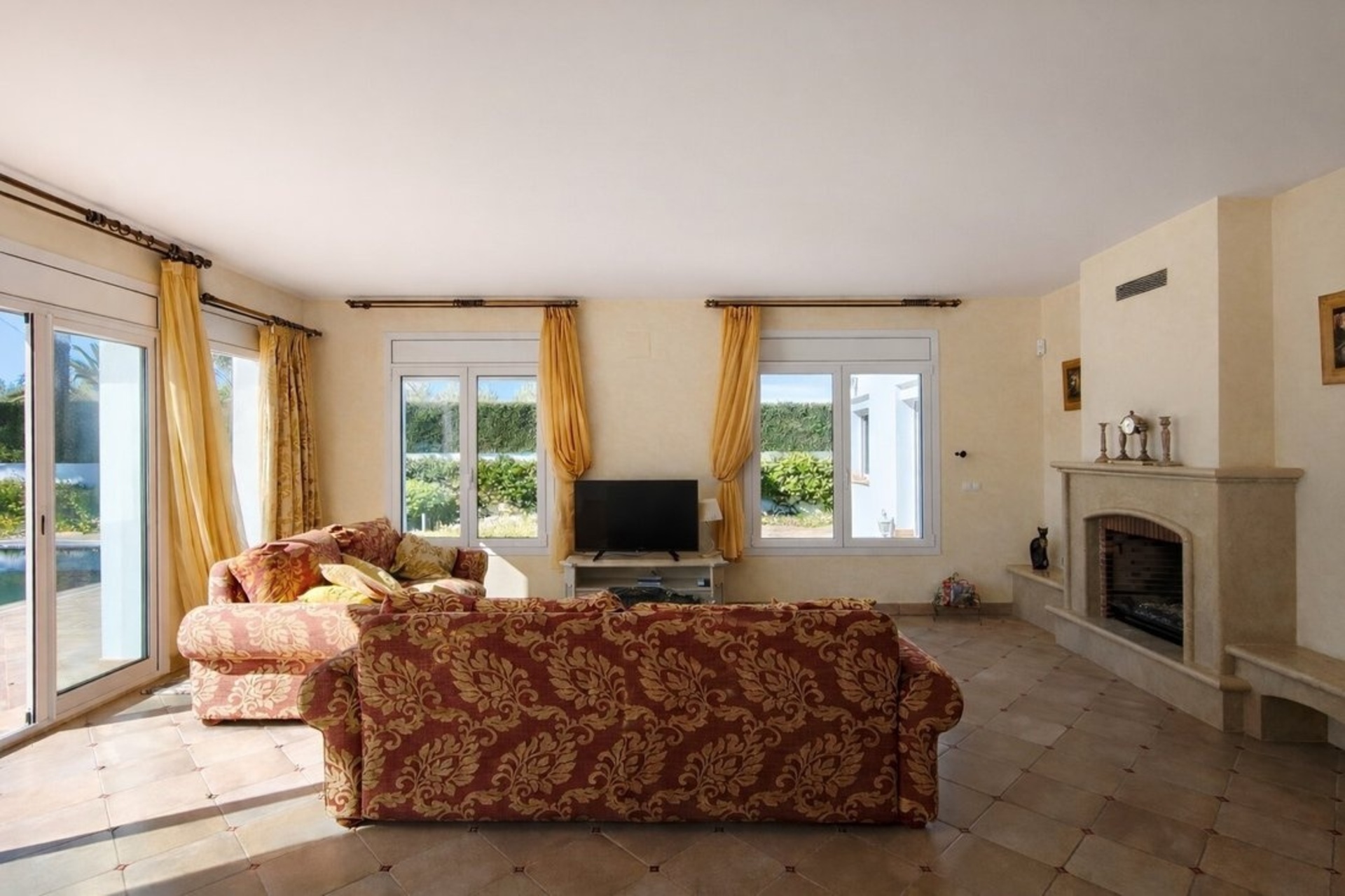 Piso de 397 m² en Castelló d'Empúries