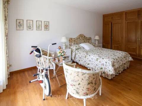 Casa de 619 m² en Esplugues de Llobregat