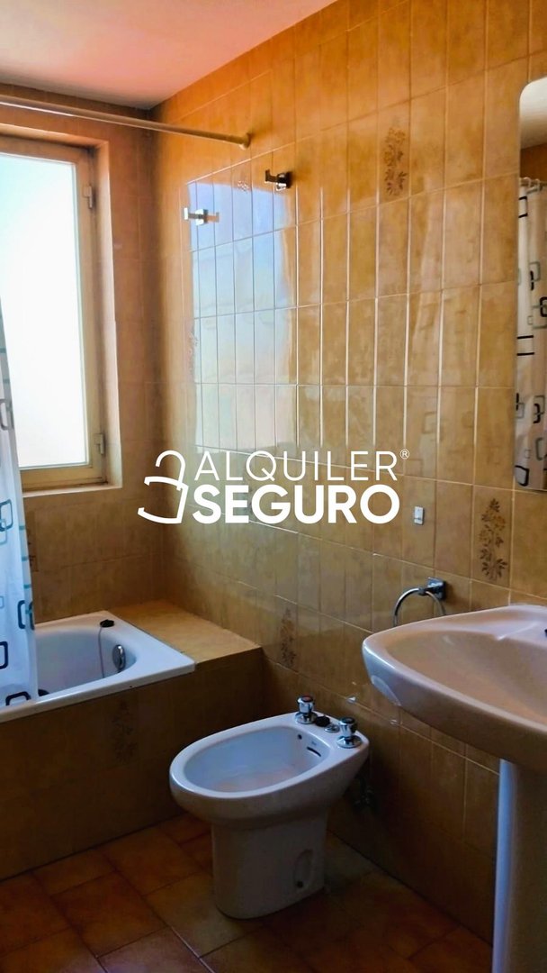 Piso de 90 m² en Santa María del Páramo