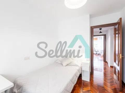 Wohnung 85 m² in Oviedo