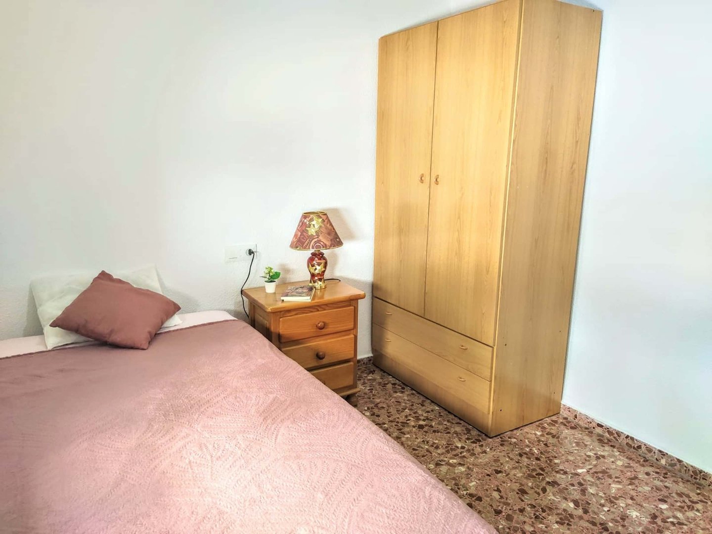 Habitació de lloguer, Montcada