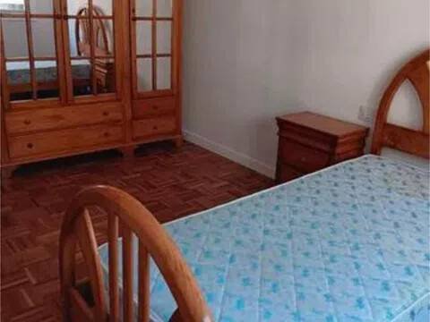 Piso de 90 m² en Ourense