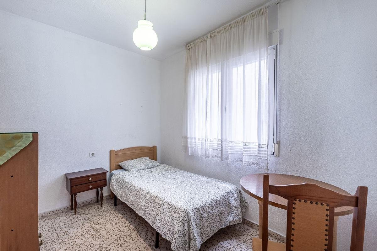 Piso de 108 m² en Granada