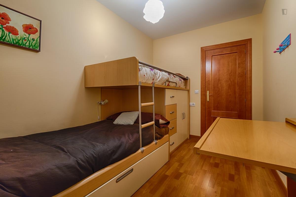Piso de 80 m² en La Zubia