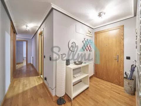 Piso de 132 m² en Oviedo