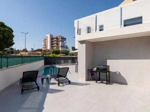 Casa de 260 m² en San Juan de Alicante