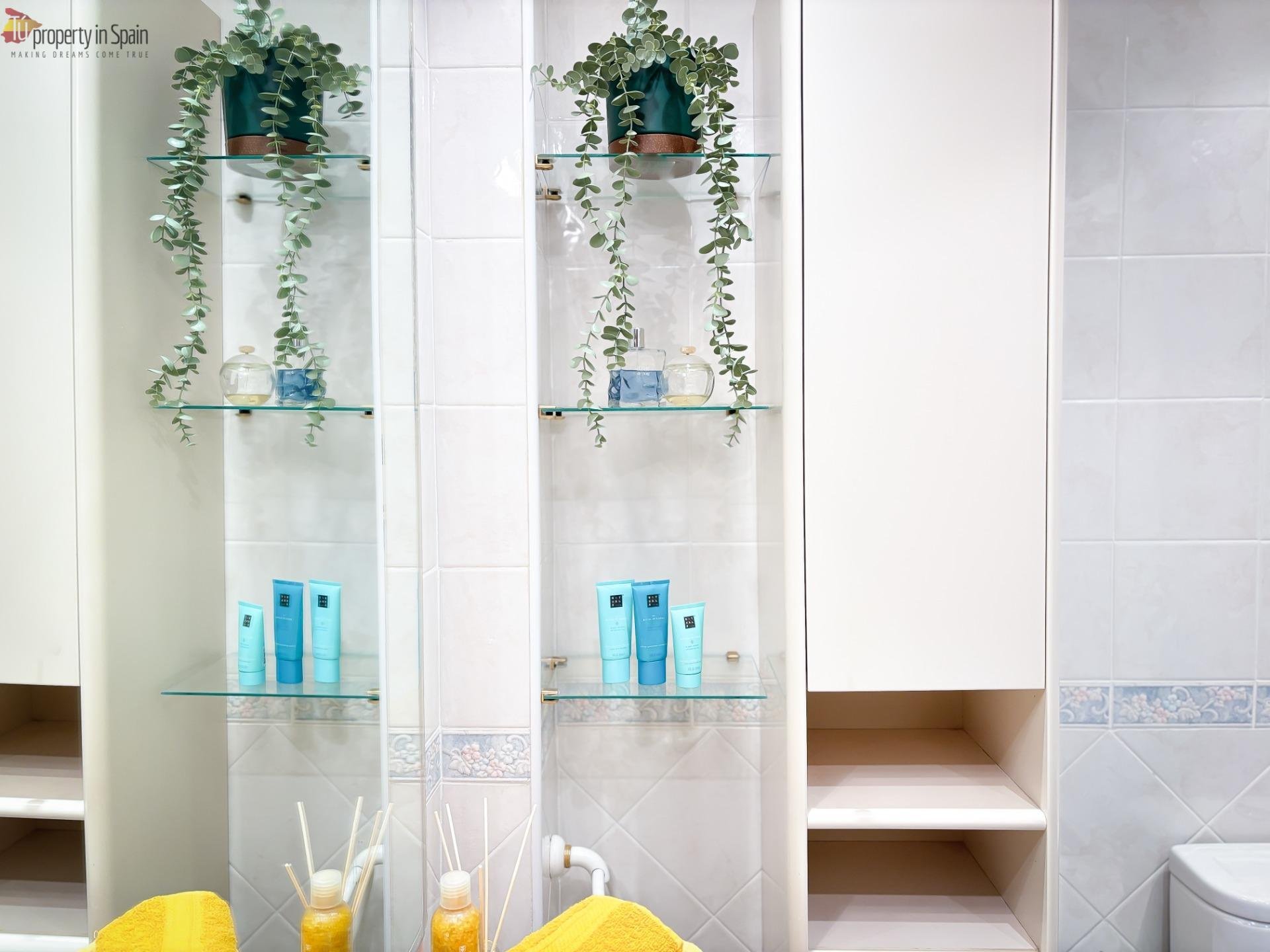Habitación 96 m², Alicante