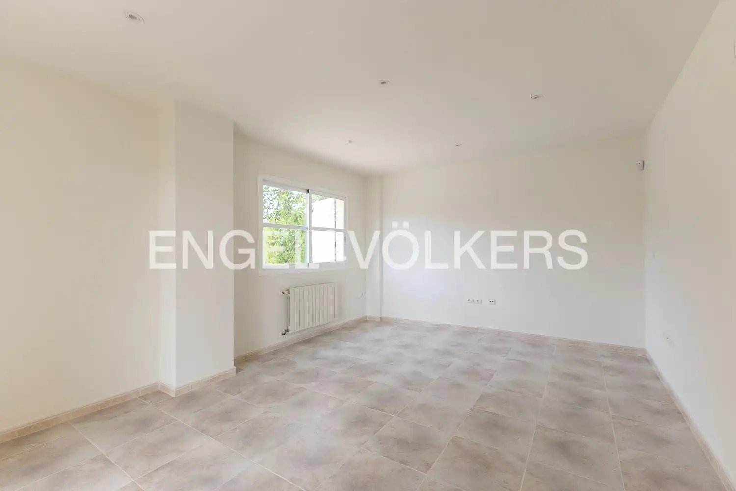 Casa de 250 m² a Riba-roja de Túria