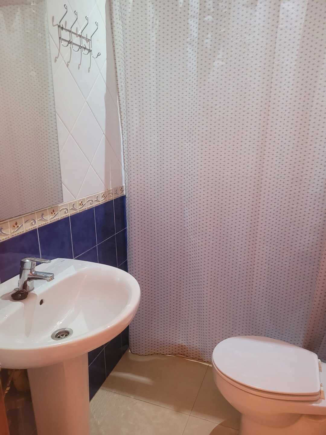 Habitación 12 m², Casares