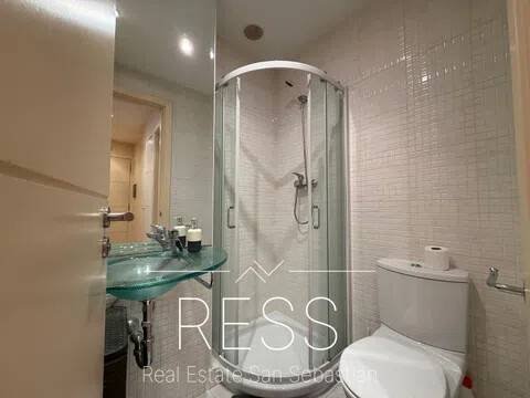 Piso de 59 m² en San Sebastián